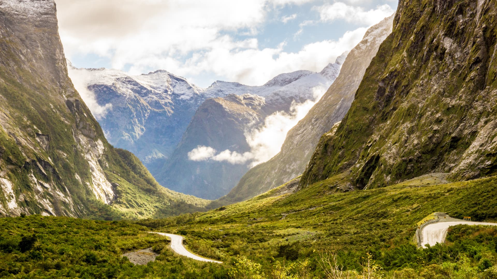 New Zealand destination hero